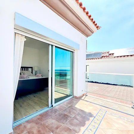Willa Con Vista Al Mar Y Piscina Privada *