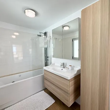 Con Vista Al Mar Y Piscina Privada *