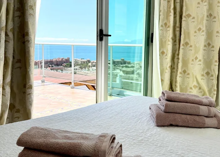 Con Vista Al Mar Y Piscina Privada וילה *